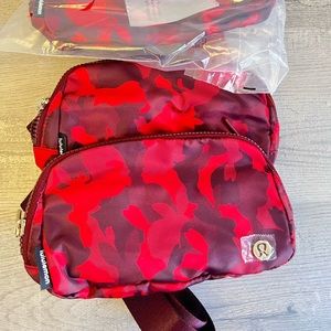 Lululemon 1L everywhere belt bag